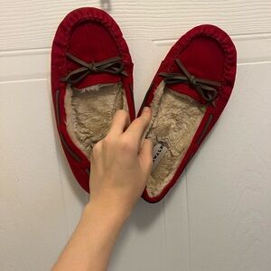 Size 7.5 Airwalk moccasins
